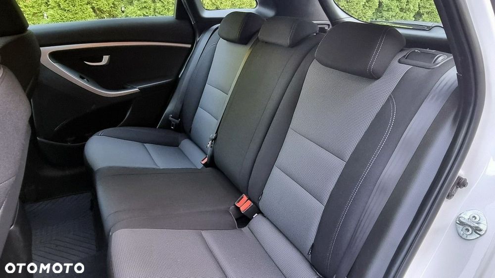 Hyundai i30 - 18