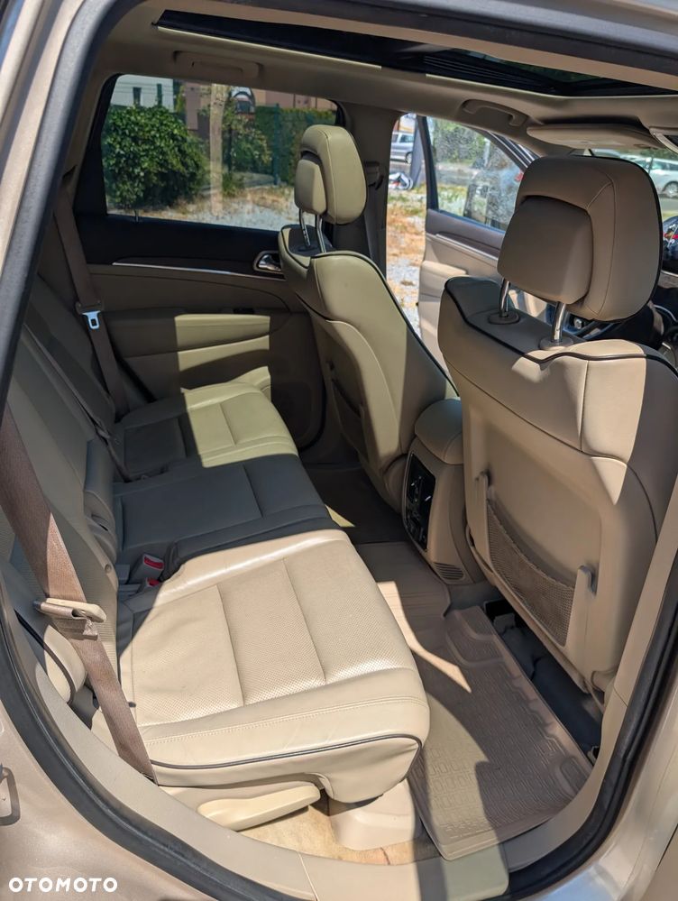 Jeep Grand Cherokee 3.6 V6 Overland - 21