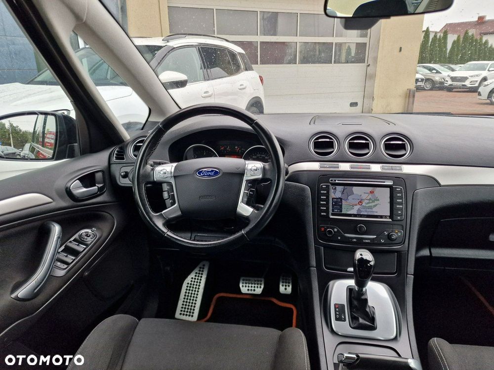 Ford S-Max 2.0 TDCi DPF Champions Edition - 18