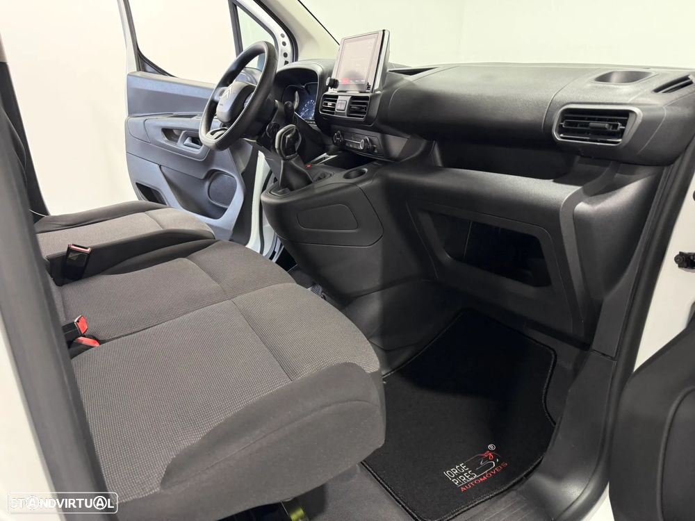 Citroën BERLINGO 1.5 BLUEHDI 102 CV - 3 LUGARES - IVA DEDUTIVEL - 29