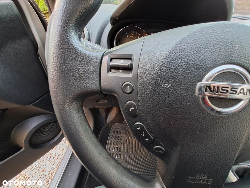 Nissan Qashqai - 12