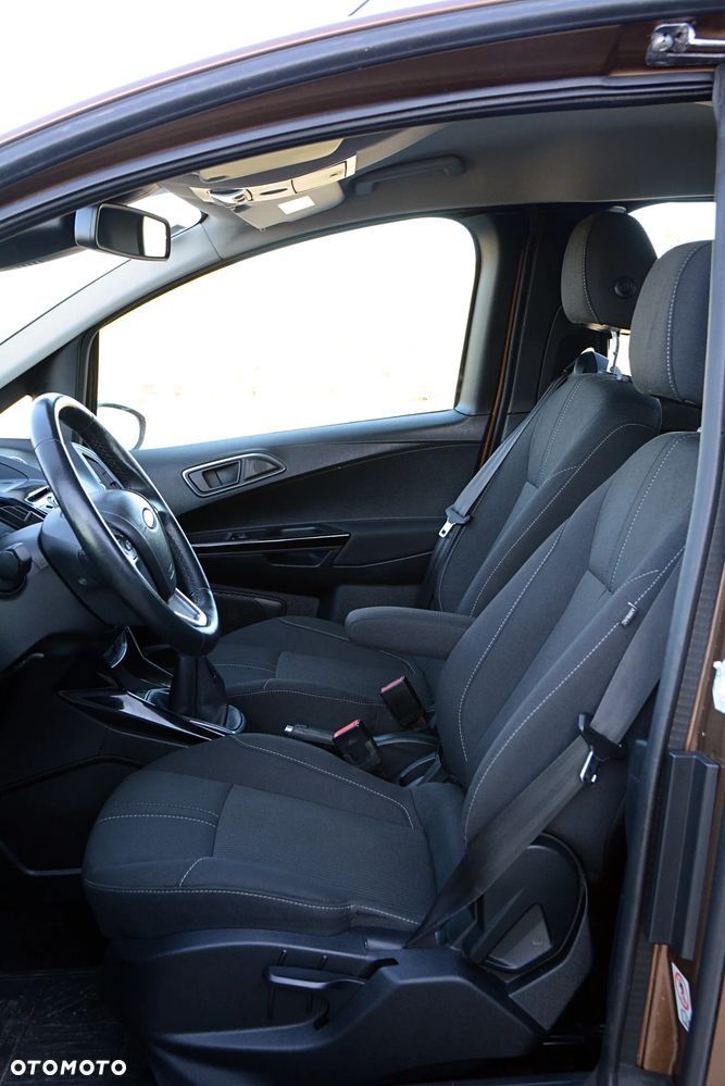 Ford B-MAX - 13