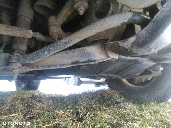 Hyundai Galloper - 18