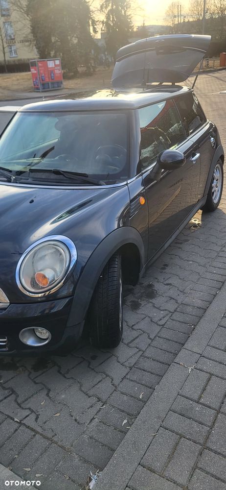 MINI Cooper Standard - 23