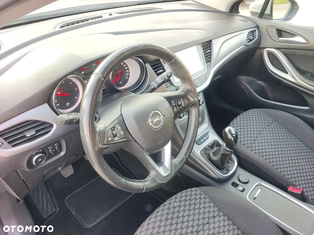 Opel Astra 1.6 CDTI Enjoy S&S - 12