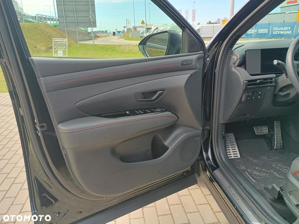 Hyundai Tucson 1.6 T-GDi HEV N-Line 4WD - 10