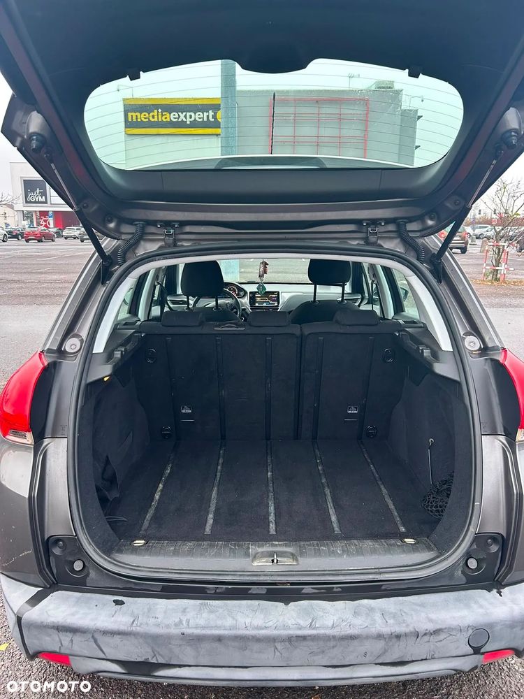 Peugeot 2008 1.6 VTi Allure - 10