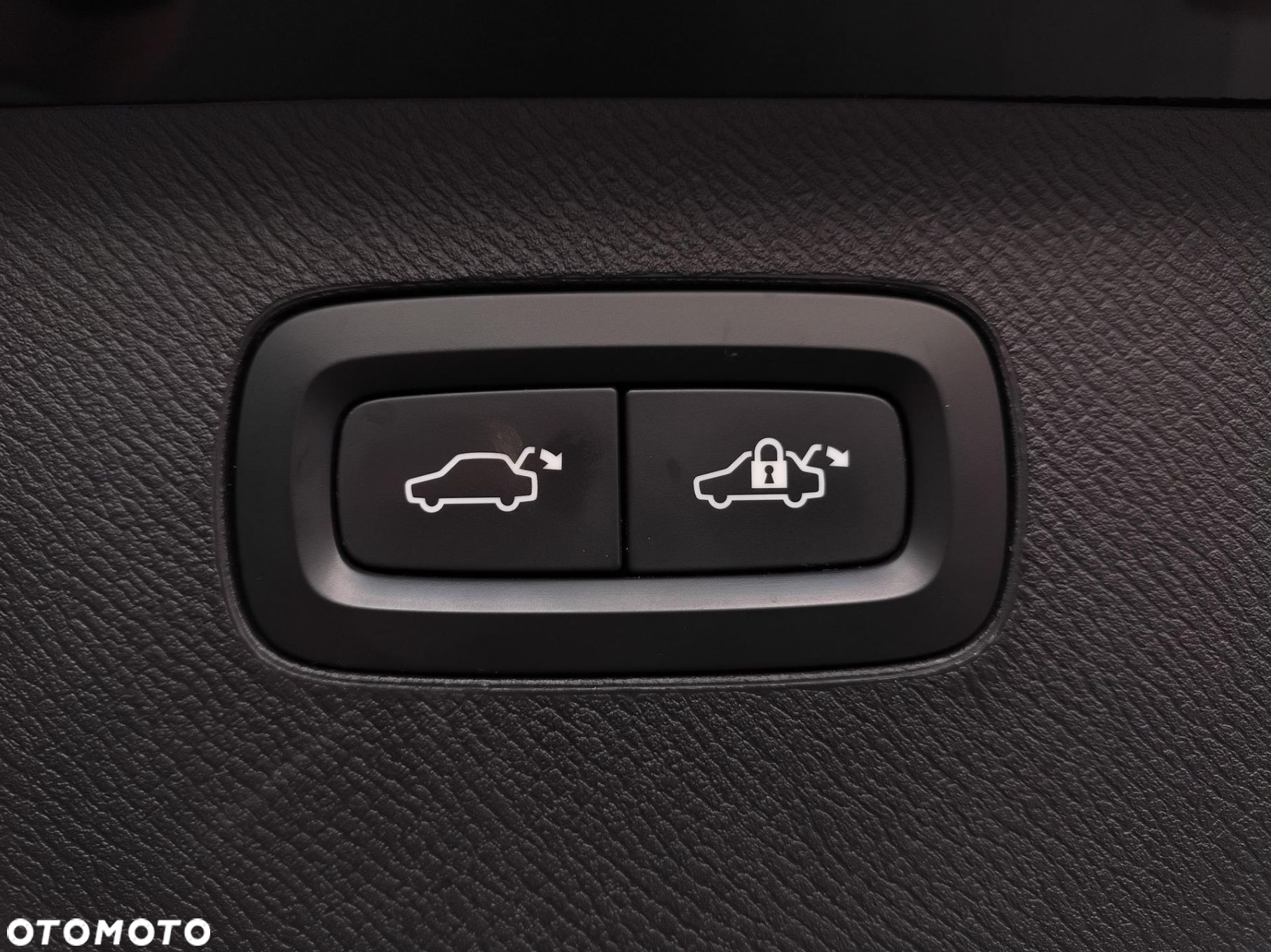 Volvo XC 90 - 28