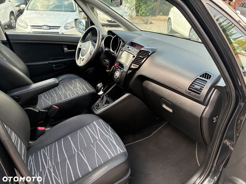 Kia Venga 1.4 CVVT Business Line - 13