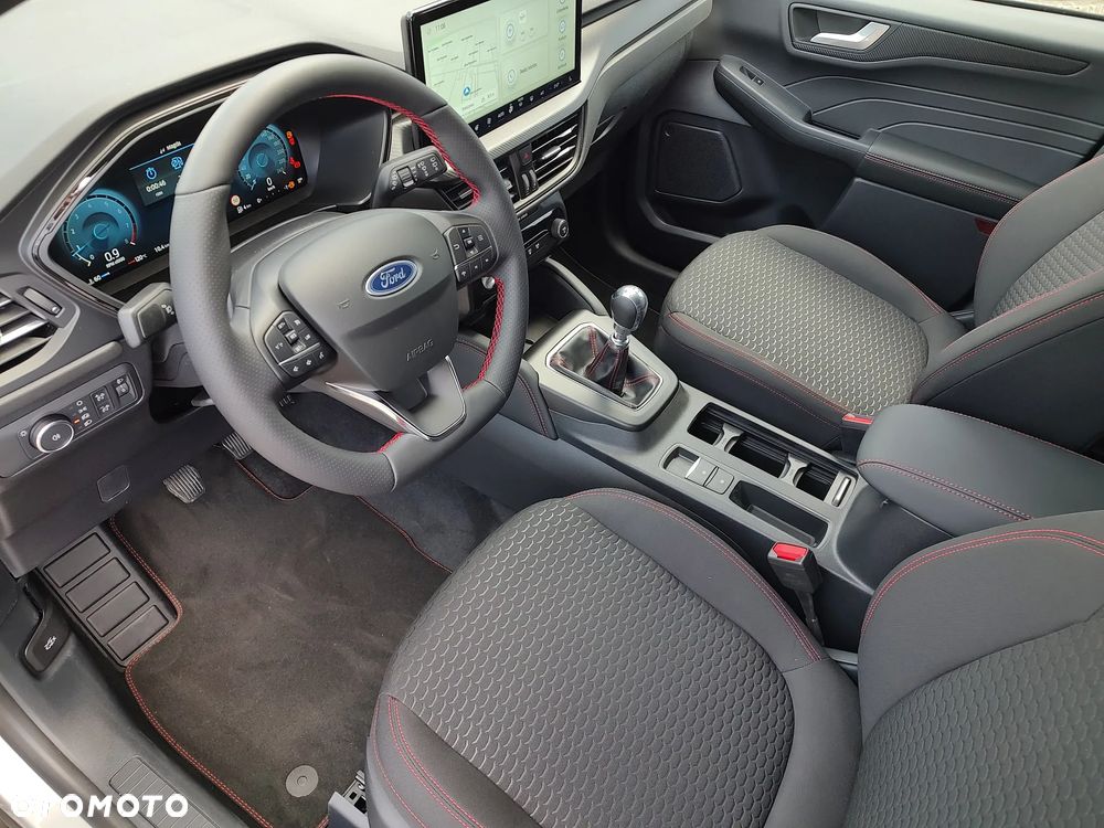 Ford Kuga 1.5 EcoBoost FWD ST-Line - 15