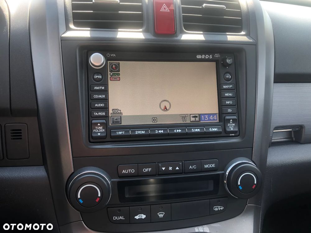Honda CR-V 2.2i CTDi DPF Executive - 12