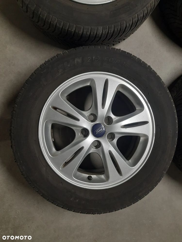 Ford Galaxy 1.8 TDCi Ghia - 33