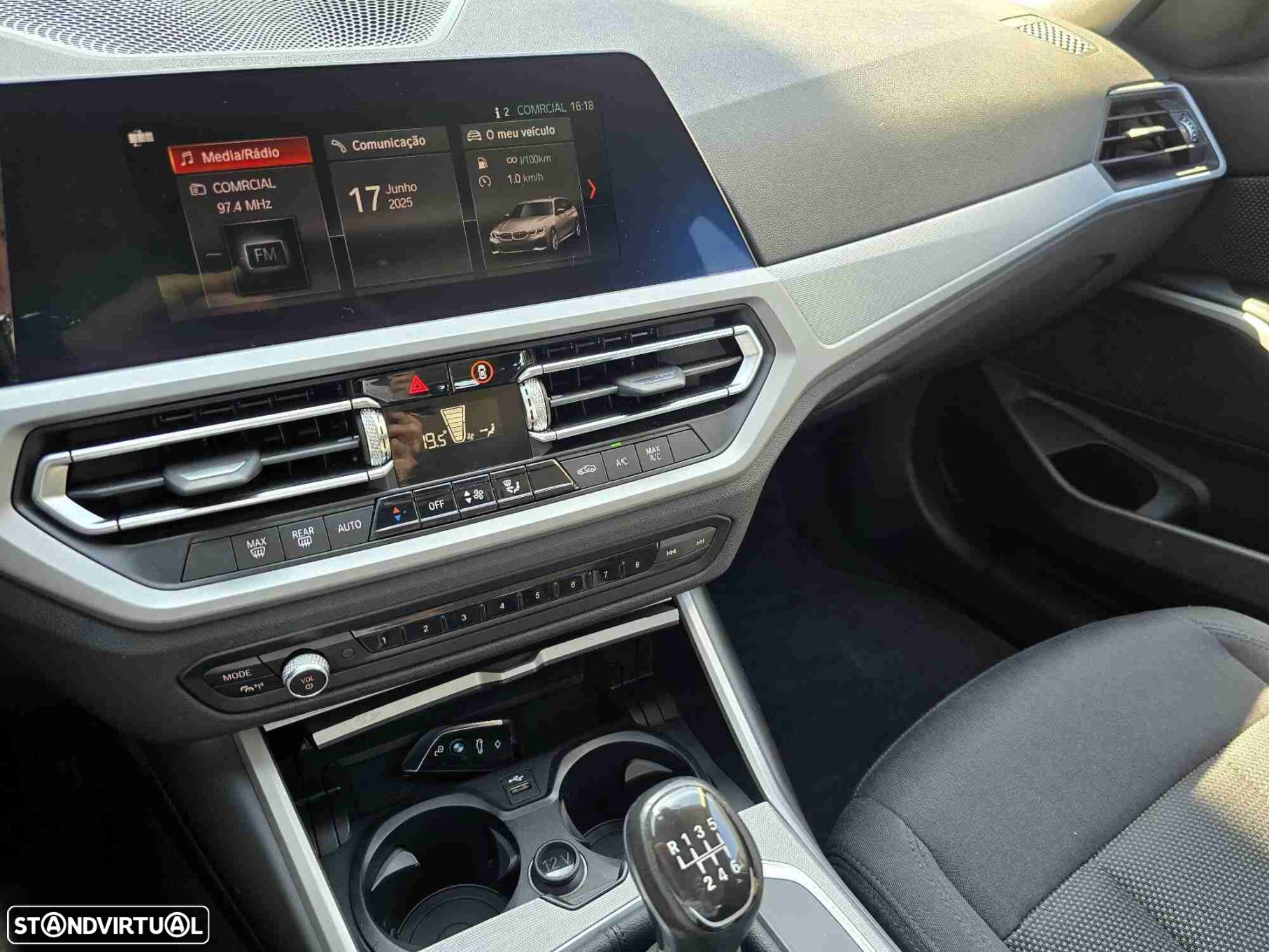 BMW 318 d Touring - 13