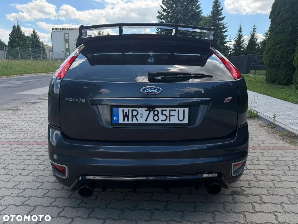 Ford Focus - 4