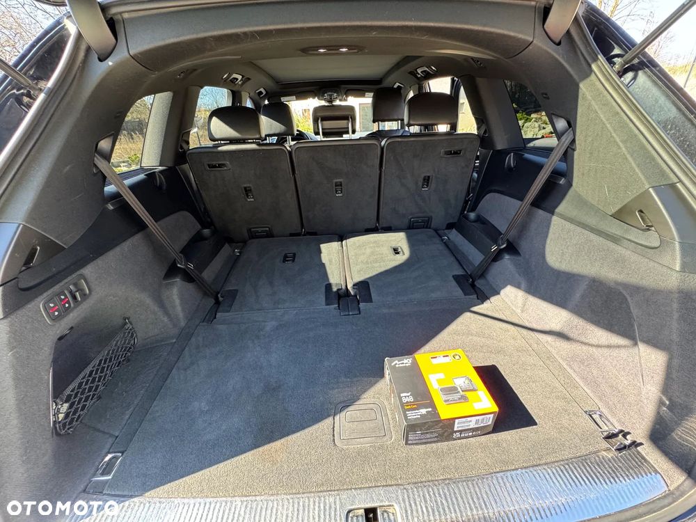 Audi Q7 - 16