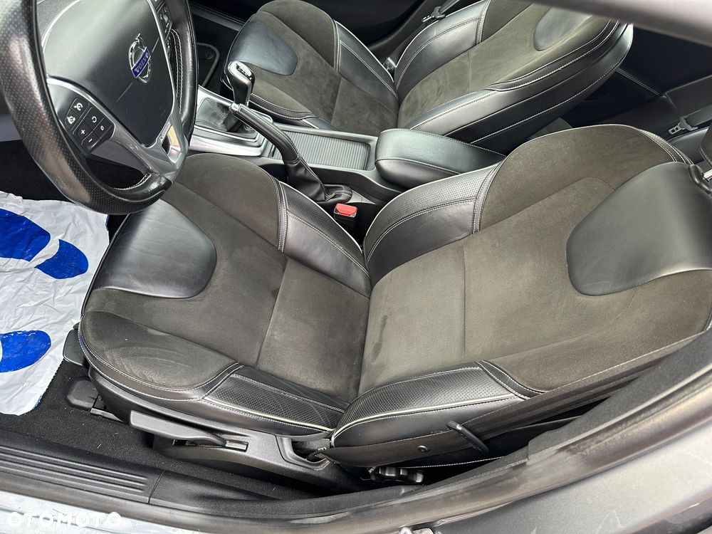 Volvo V40 - 14