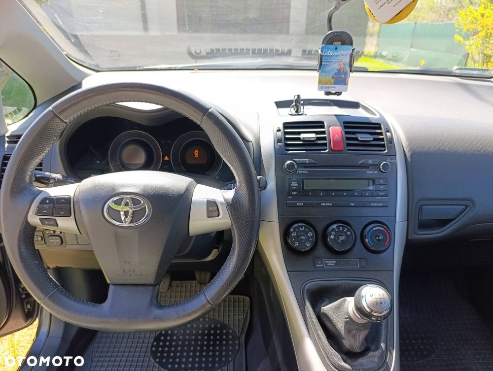 Toyota Auris - 6