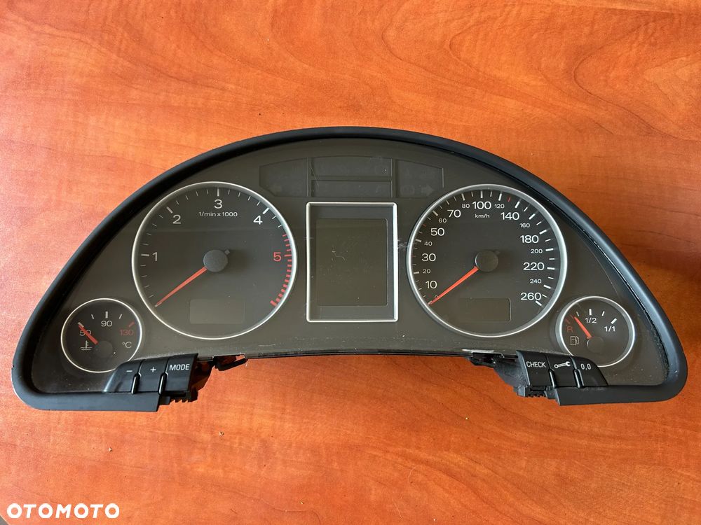 AUDI A4 B7 2.0 TDI LICZNIK 0263664226 8E0920932 - 1