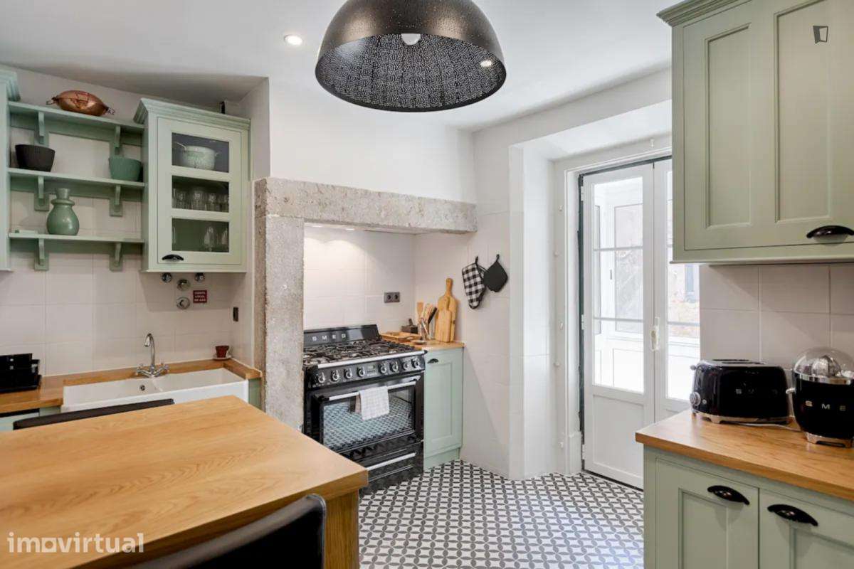 Apartamento com 3 quartos - localizado em Martim Moniz Lisbon - Grande imagem: 4/23