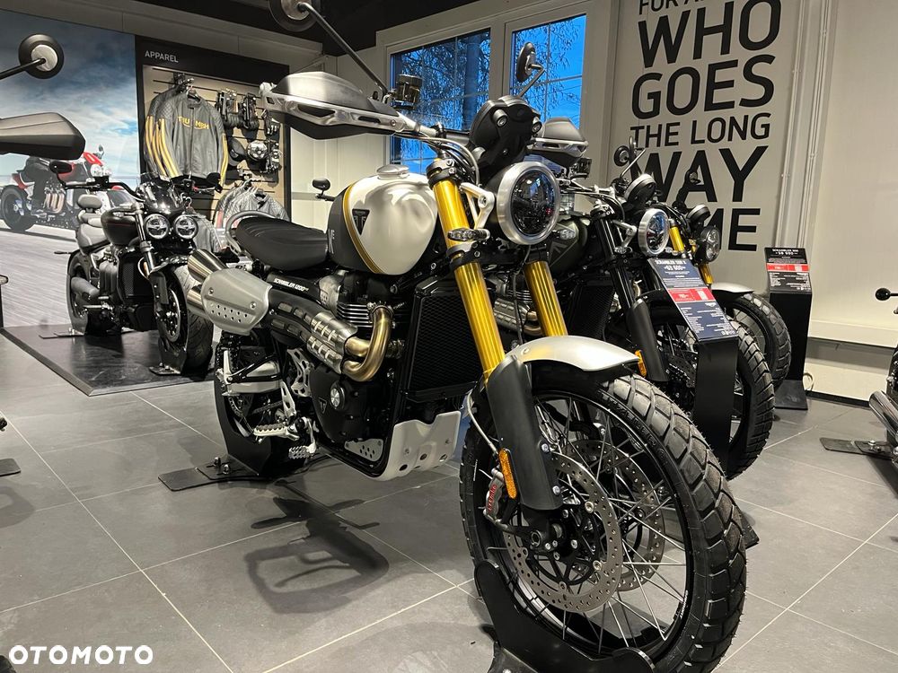 Triumph Scrambler - 1