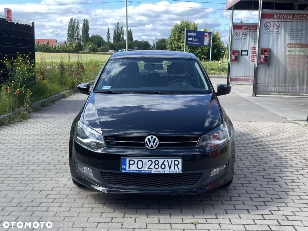 Volkswagen Polo - 2