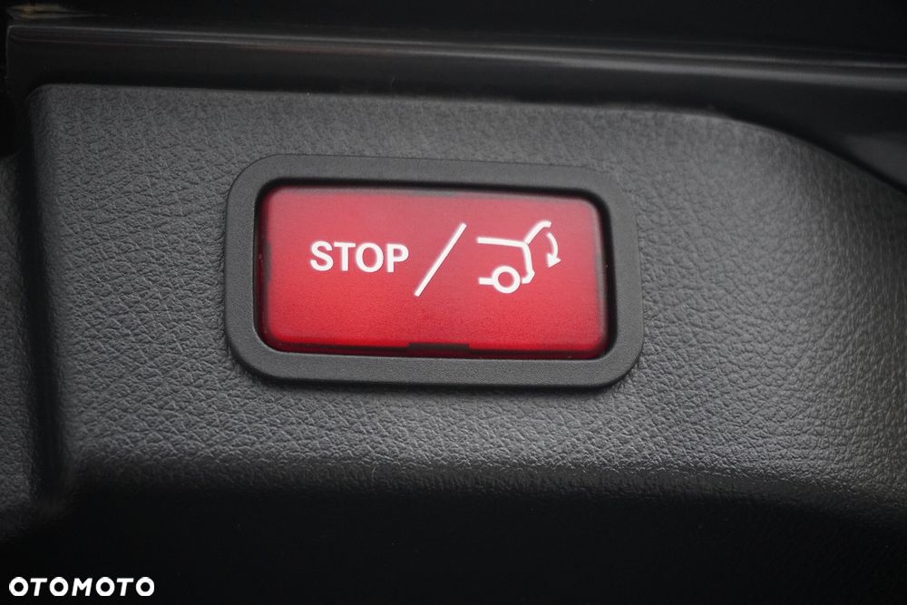 Mercedes-Benz Klasa V 250 d lang 4Matic 9G-TRONIC Avantgarde - 16