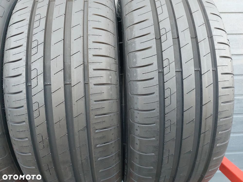 205/55 R17 OPONY GOODYEAR EFFICIENT GRIP PERFORMANCE DOT22 NOWE DEMO - 3