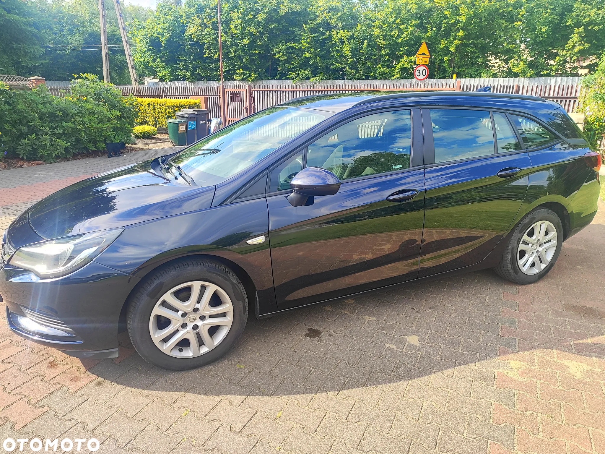 Opel Astra IV 1.6 CDTI Enjoy - 5
