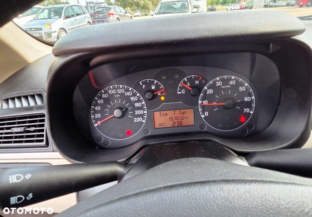 Fiat Punto - 13