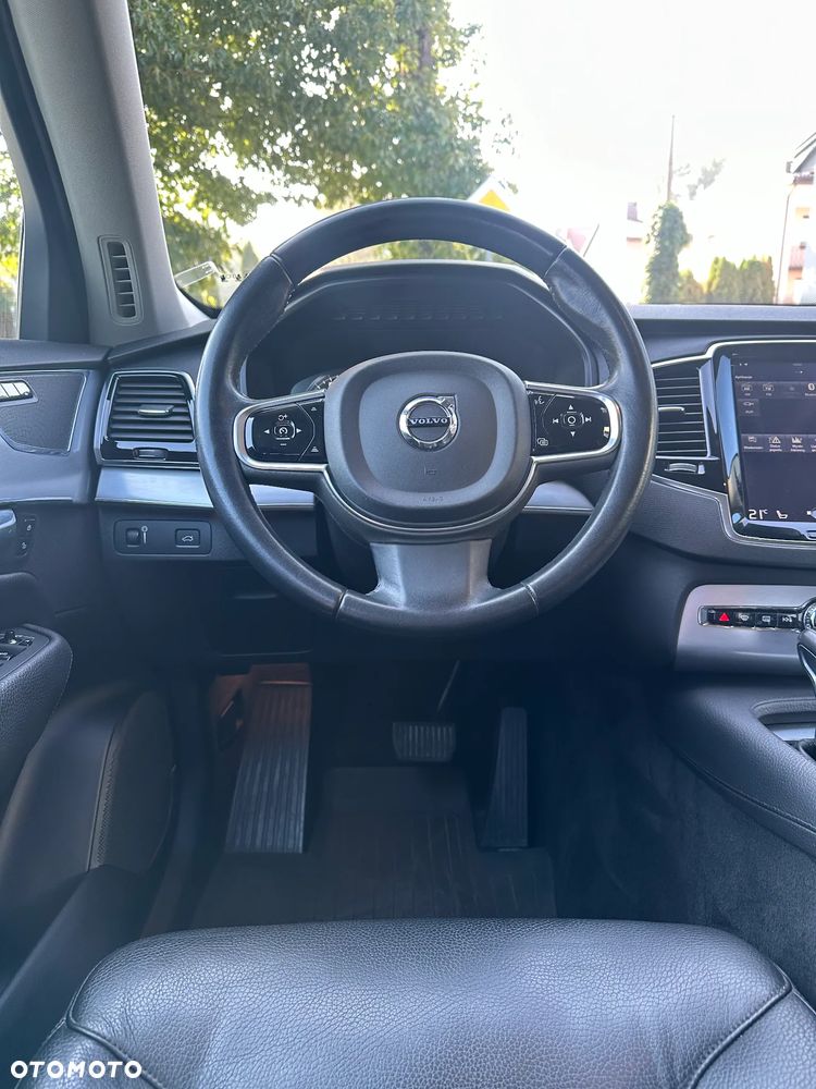 Volvo XC 90 D5 AWD Momentum - 31