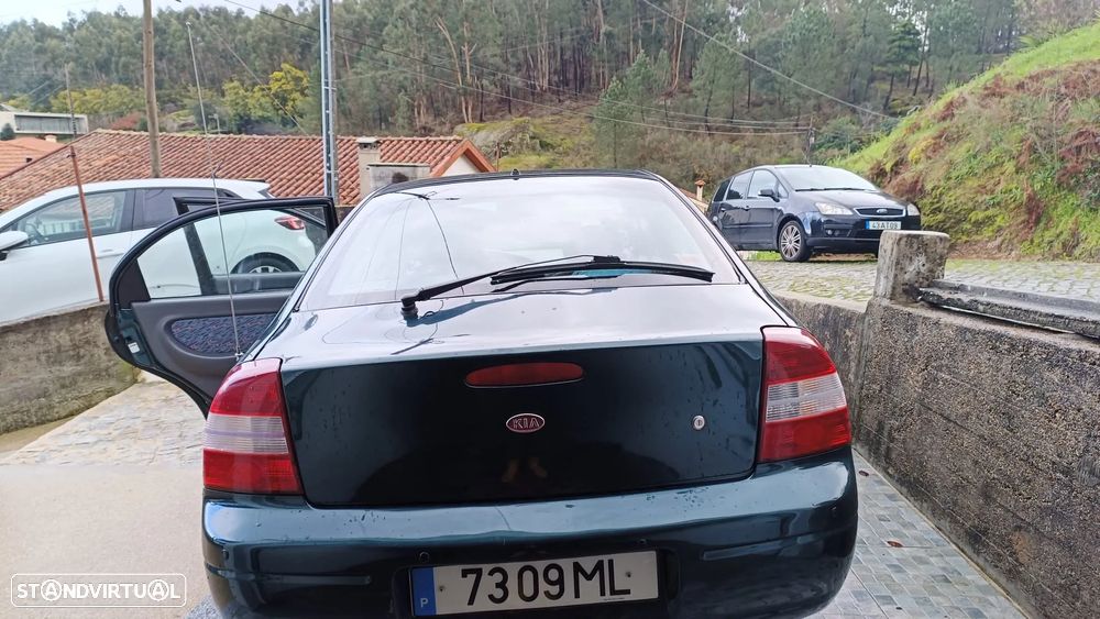 Kia Shuma 1.5 LS - 3