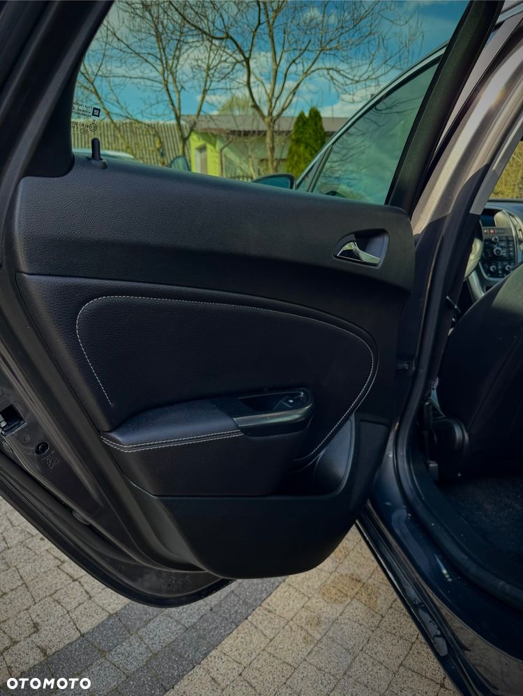 Opel Astra 1.4 T Cosmo - 30