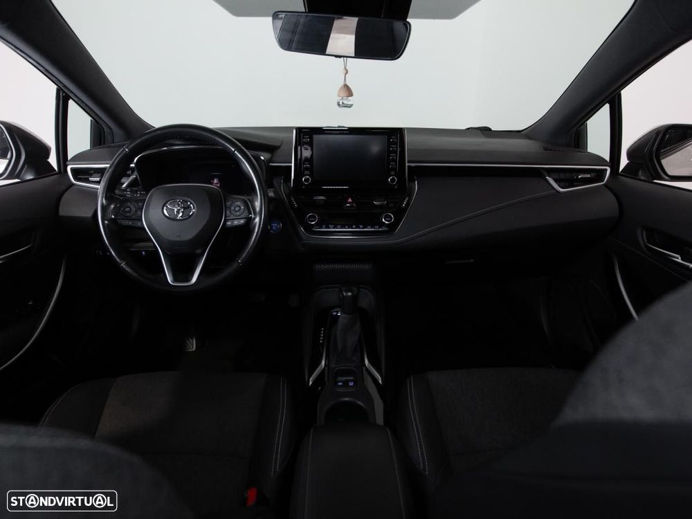 Toyota Corolla Touring Sports 1.8 Hybrid Comfort+P.Sport - 6