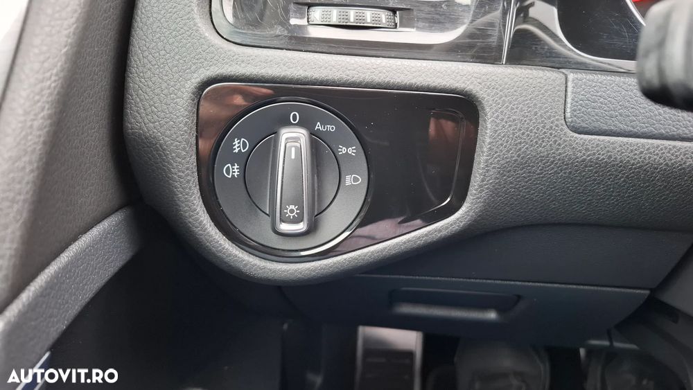 Volkswagen Golf 1.4 TSI (BlueMotion Technology) Comfortline - 25