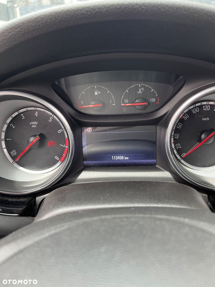 Opel Astra 1.4 T Elite - 9