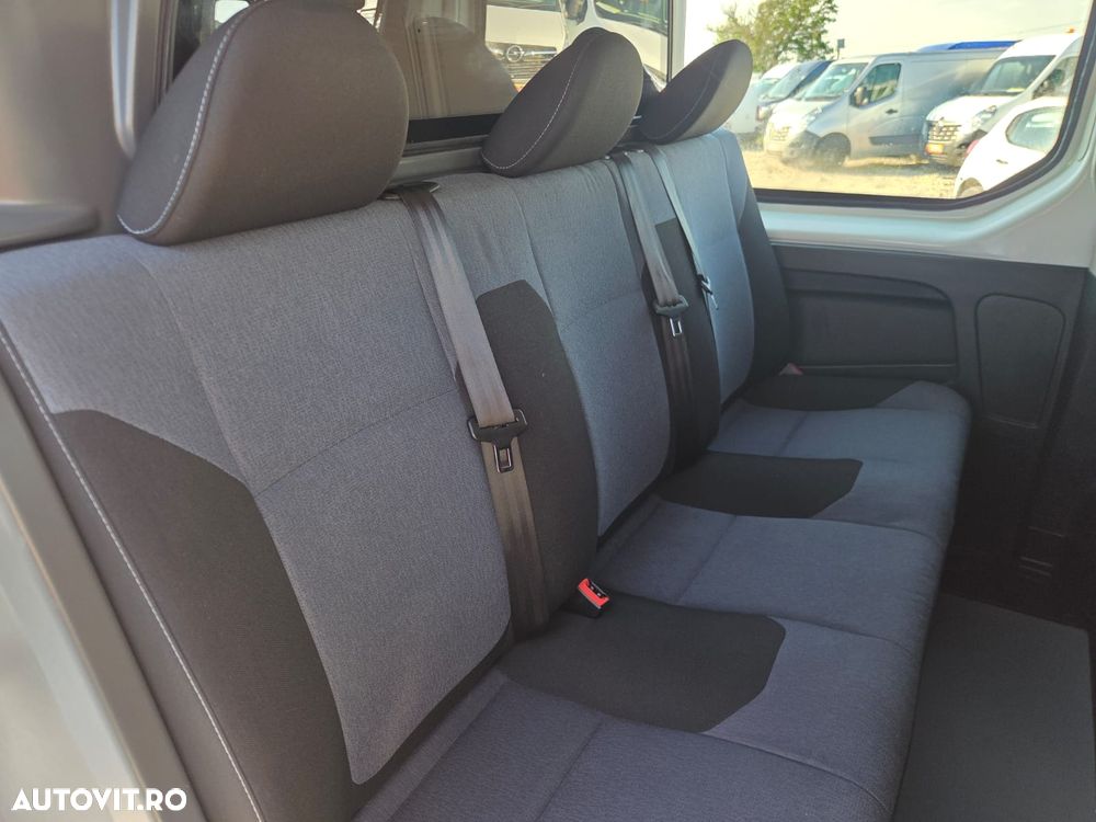 Opel Vivaro Doka 6 Locuri+Duba - 16