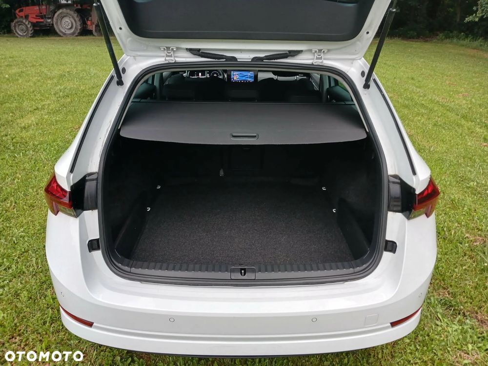 Skoda Octavia 2.0 TDI DSG Edition - 17