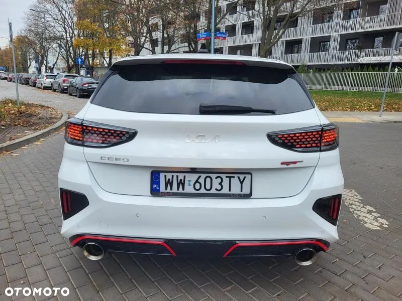 Kia Ceed 1.6 T-GDI GT DCT - 31