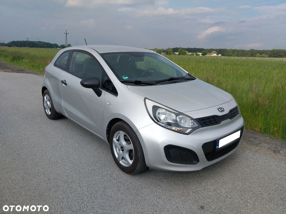 Kia Rio - 1