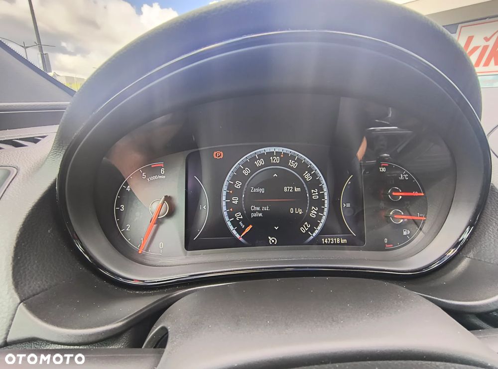 Opel Insignia 2.0 CDTI Executive S&S - 8
