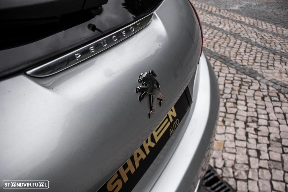 Peugeot 208 1.6 BlueHDi Active - 11