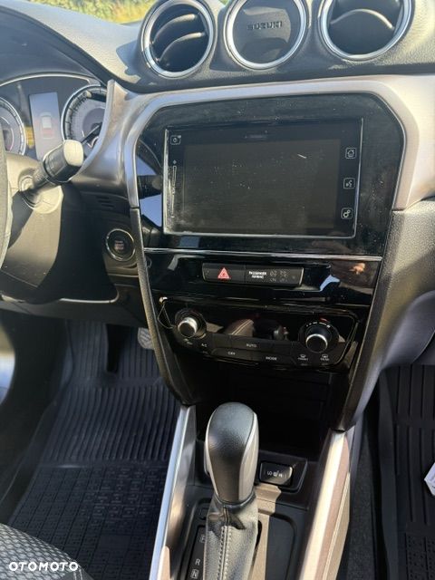 Suzuki Vitara 1.4 Boosterjet SHVS Elegance 2WD - 13