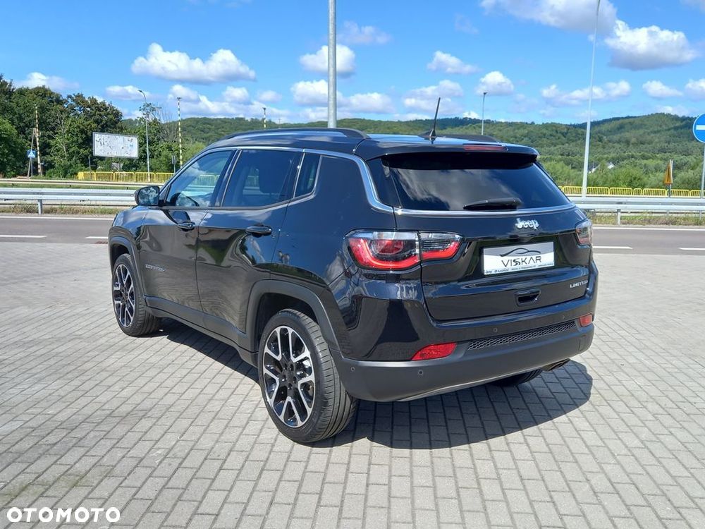 Jeep Compass - 9