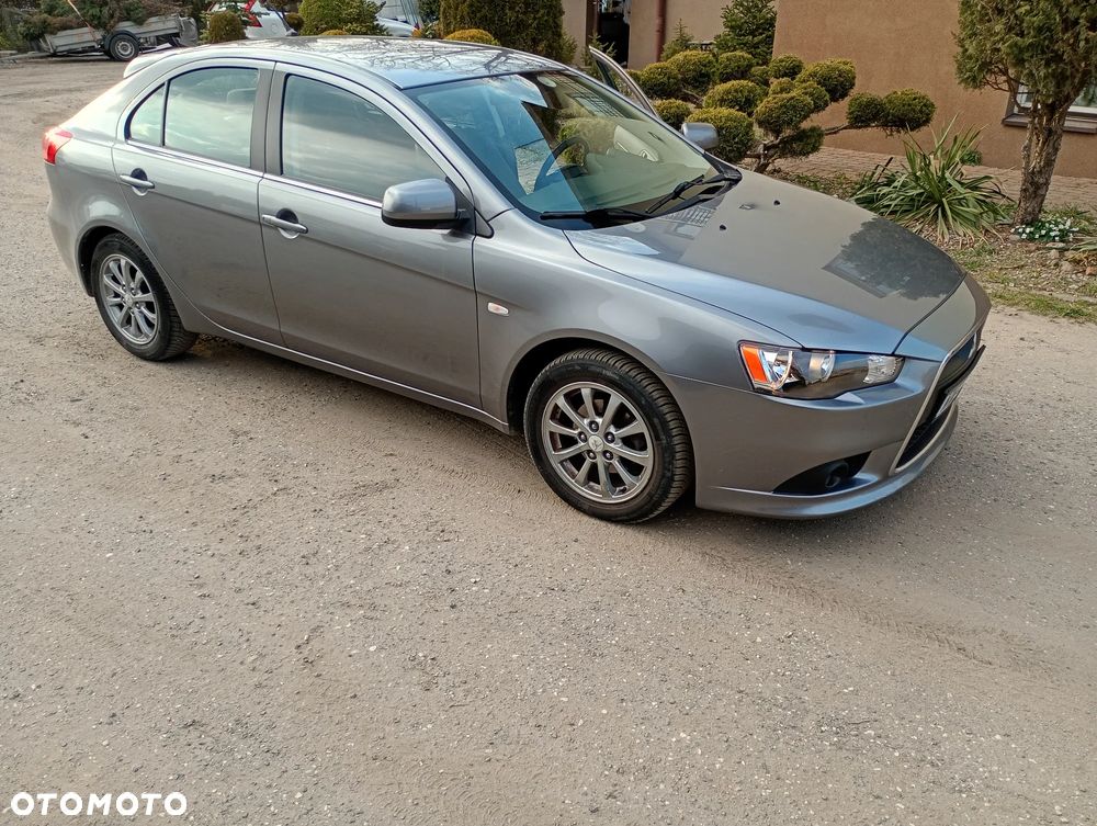 Mitsubishi Lancer 1.6 - 4