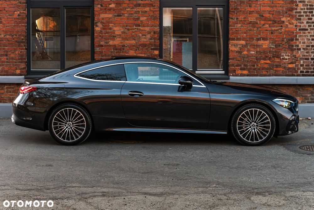 Mercedes-Benz CLE 180 9G-TRONIC Edition AMG Line - 3