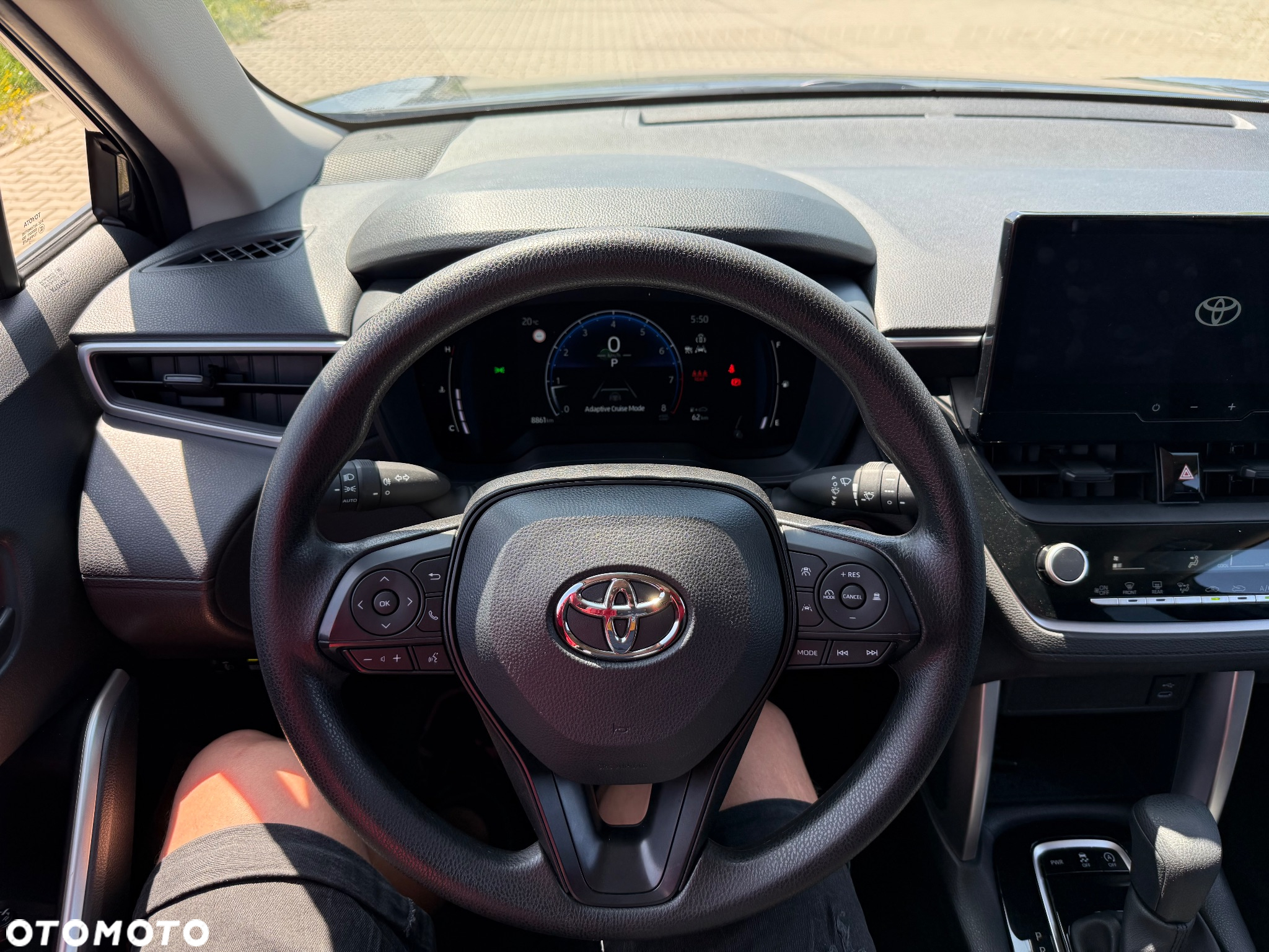 Toyota Corolla Cross - 15