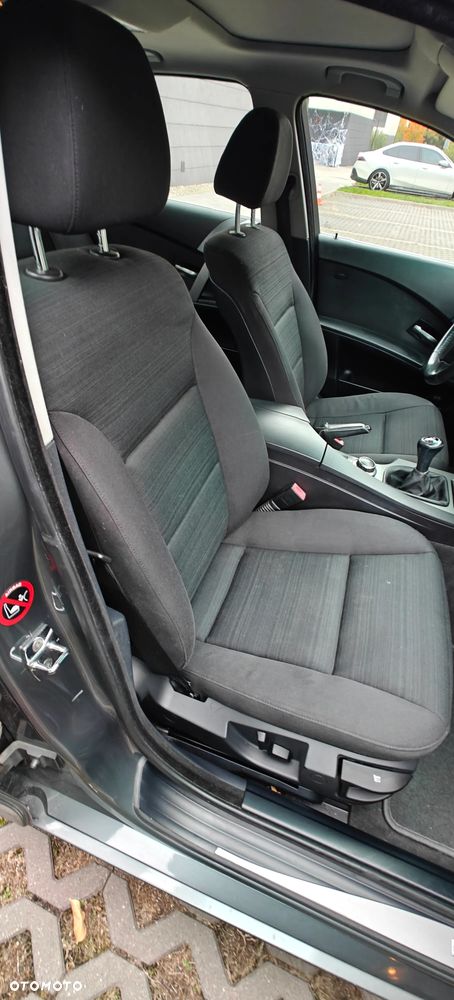 BMW Seria 5 520d - 15