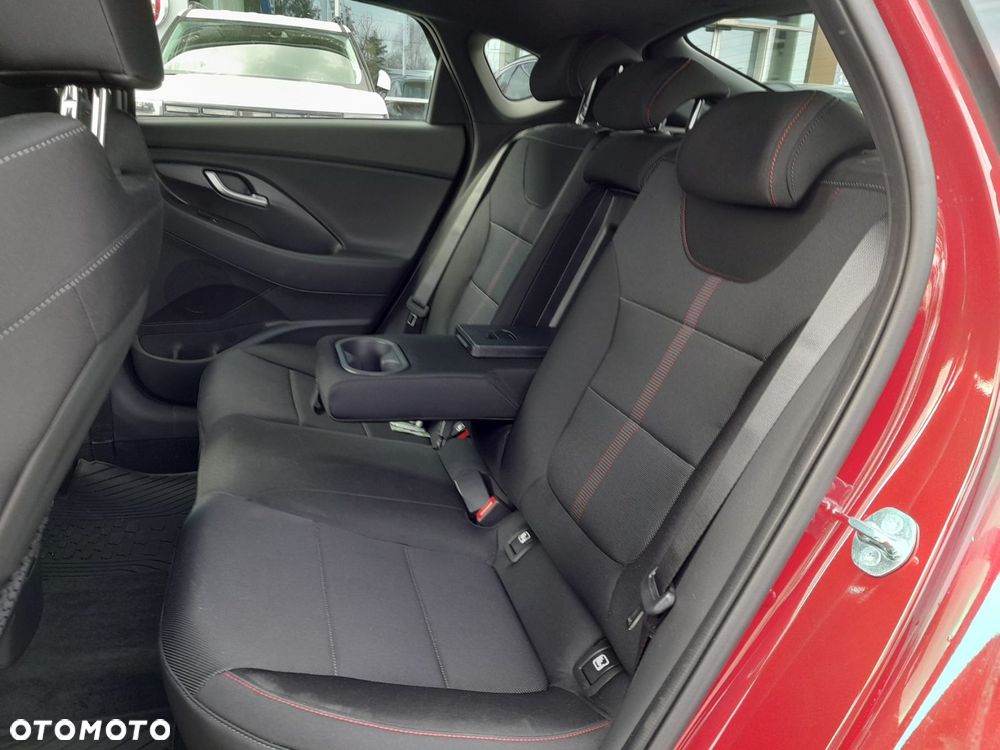 Hyundai i30 1.5 T-GDI 48V Modern DCT - 26
