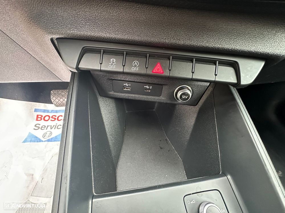 Audi A1 Sportback 30 TFSI Advanced S tronic - 17