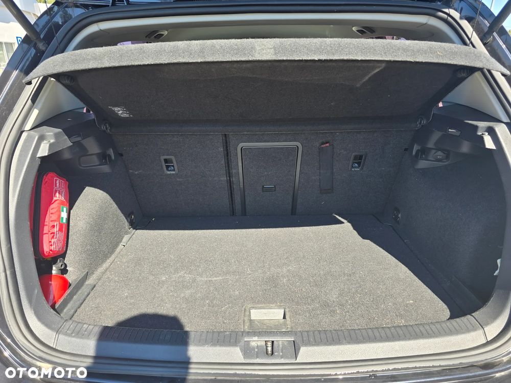 Volkswagen Golf 2.0 TDI BMT Highline DSG - 9